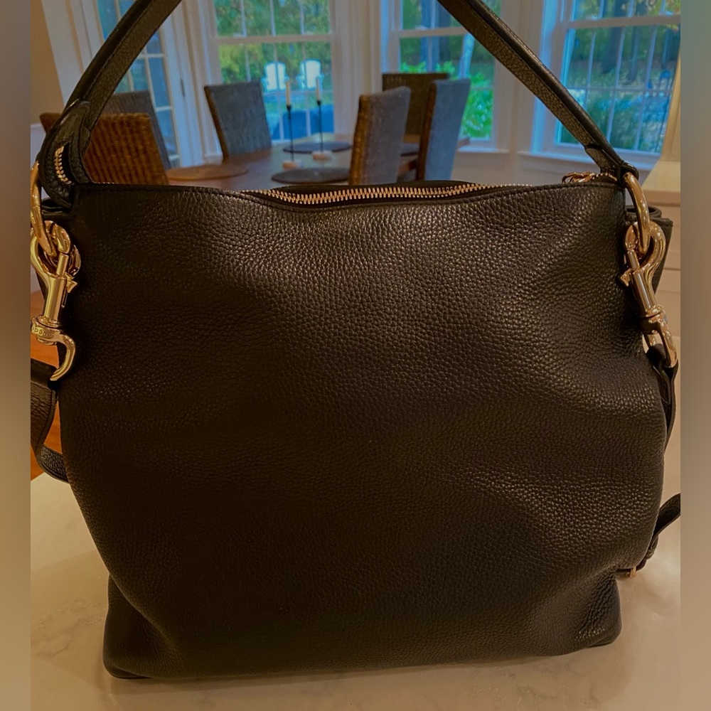 Authentic Gucci Black Soho Leather Hobo with Tassel - Picture 9 of 10